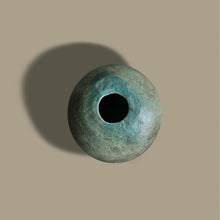 Load image into Gallery viewer, Ddub Ddub Bud Vase
