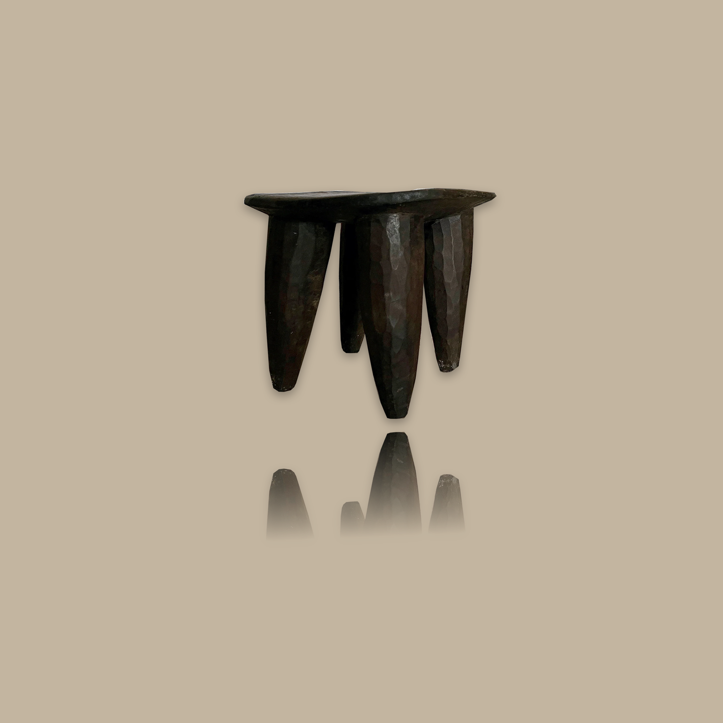 Sennall Primitive Sunofu Stool